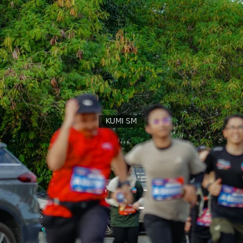 Runner Photo 3887494