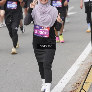 Runner Photo 3887495