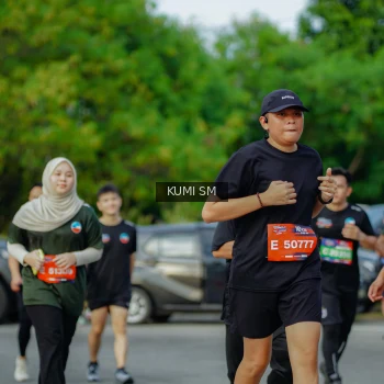 Runner Photo 3887508