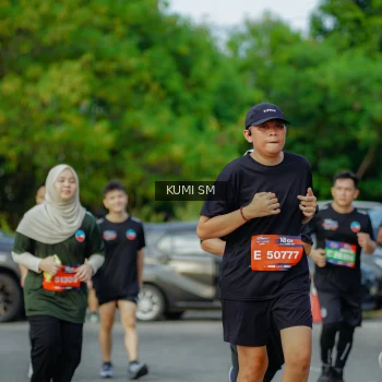 Runner Photo 3887509