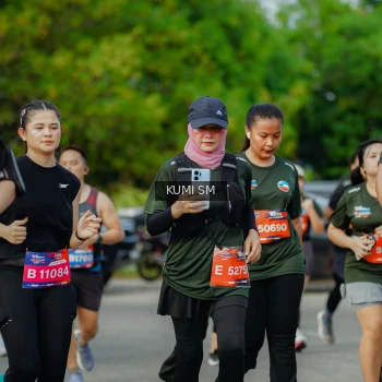 Runner Photo 3887518