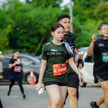 Runner Photo 3887529