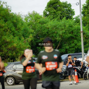 Runner Photo 3887558