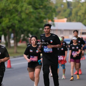 Runner Photo 3887561