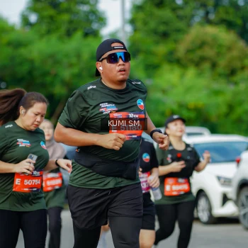 Runner Photo 3887567