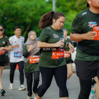 Runner Photo 3887572