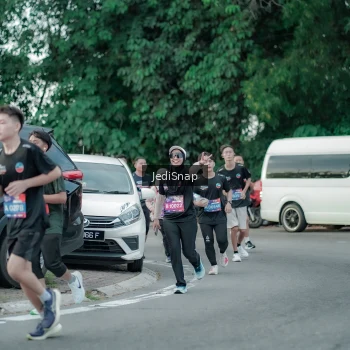 Runner Photo 3887574