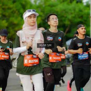 Runner Photo 3887593