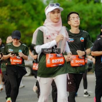 Runner Photo 3887595