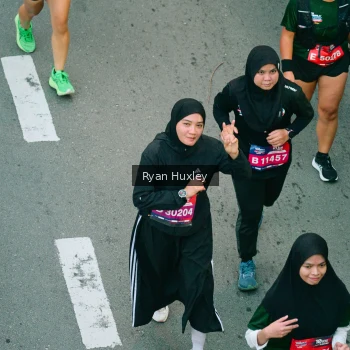 Runner Photo 3887597