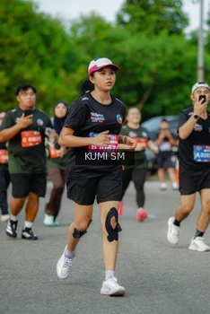 Runner Photo 3887665