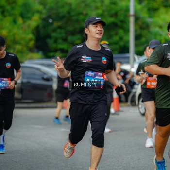 Runner Photo 3887702
