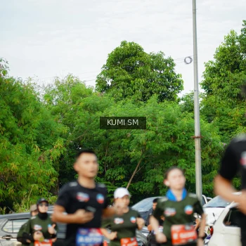 Runner Photo 3887717