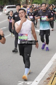 Runner Photo 3887735