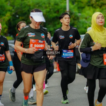 Runner Photo 3887770