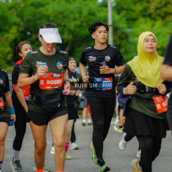 Runner Photo 3887773