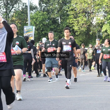 Runner Photo 3887783
