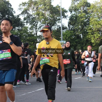 Runner Photo 3887787