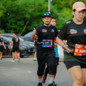 Runner Photo 3887791