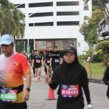 Runner Photo 3887794