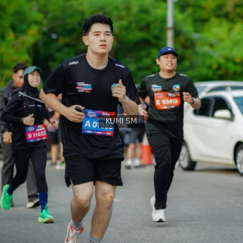 Runner Photo 3887795