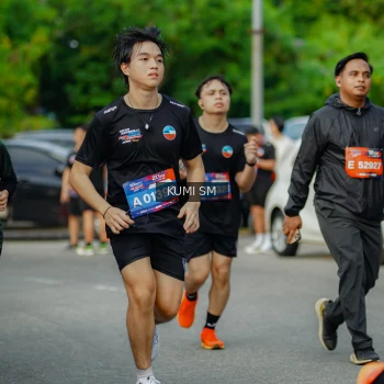 Runner Photo 3887811