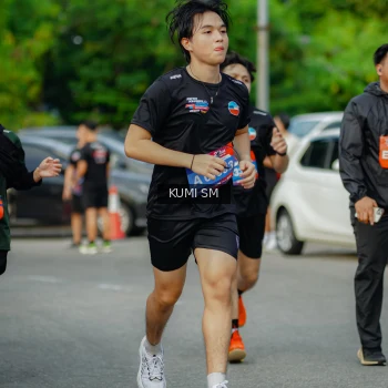 Runner Photo 3887813