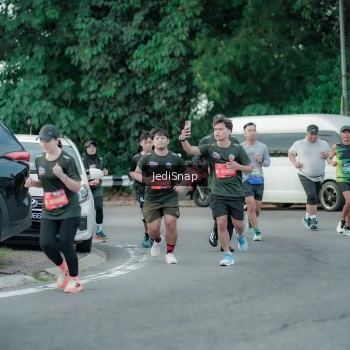 Runner Photo 3887816