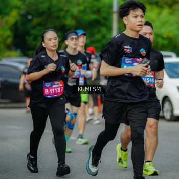 Runner Photo 3887825