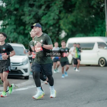 Runner Photo 3887827