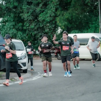 Runner Photo 3887829