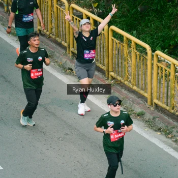 Runner Photo 3887865