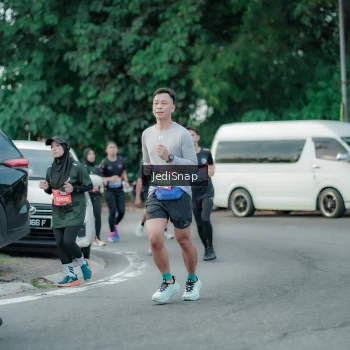 Runner Photo 3887867