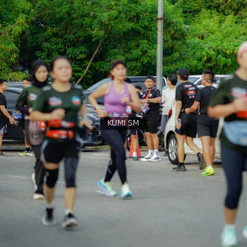 Runner Photo 3887870