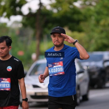 Runner Photo 3887873