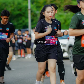 Runner Photo 3887888