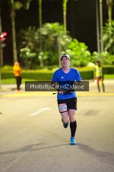 Runner Photo 3887891