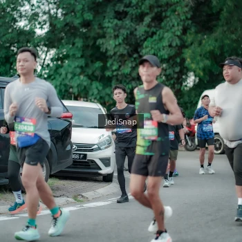 Runner Photo 3887896
