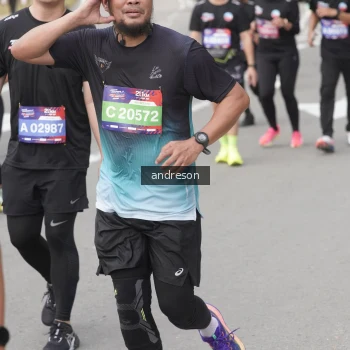 Runner Photo 3887904