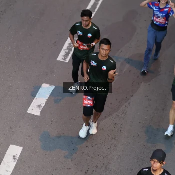 Runner Photo 3887924