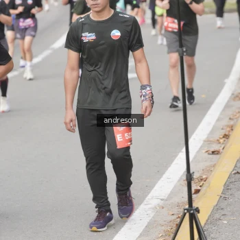 Runner Photo 3887952