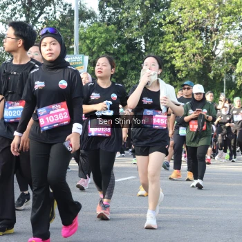 Runner Photo 3887960
