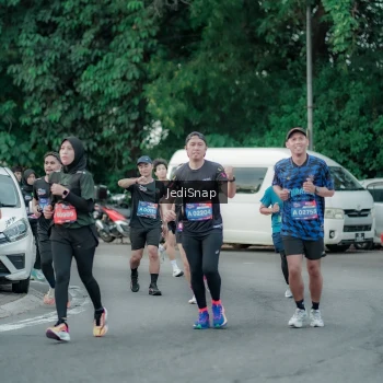Runner Photo 3887988