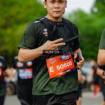 Runner Photo 3888005