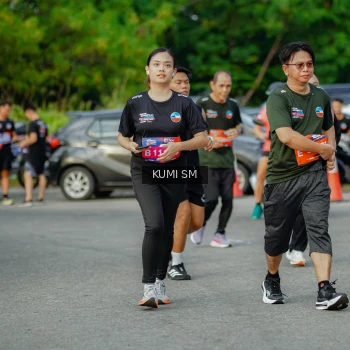 Runner Photo 3888042