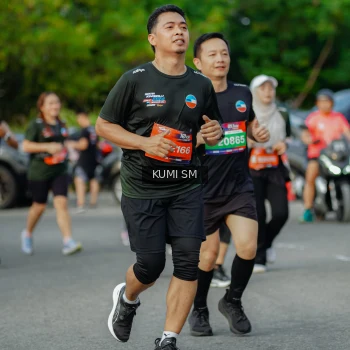 Runner Photo 3888045