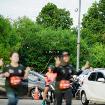 Runner Photo 3888060