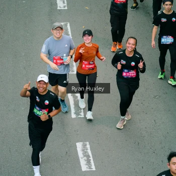 Runner Photo 3888077