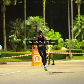 Runner Photo 3888084