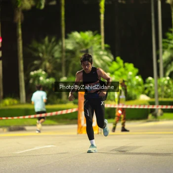 Runner Photo 3888107